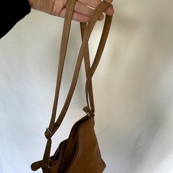 Multi Sac crossbody leather tripple compartment crossover adjustable straps - Picture 9 of 9